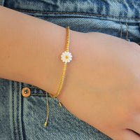 Daisy Beaded Bracelet