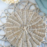 Rattan Flower Charger