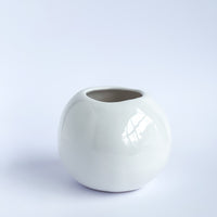 Small White Gloss Sphere Vase