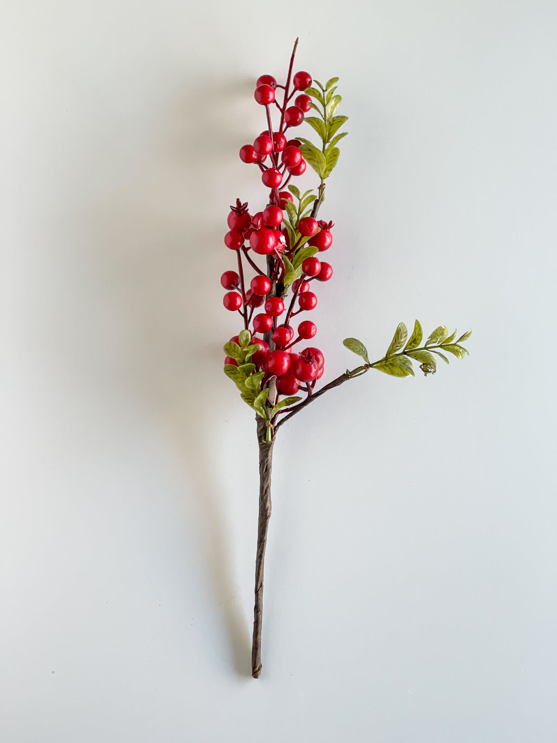 15" Red Berry And Leaf Pick