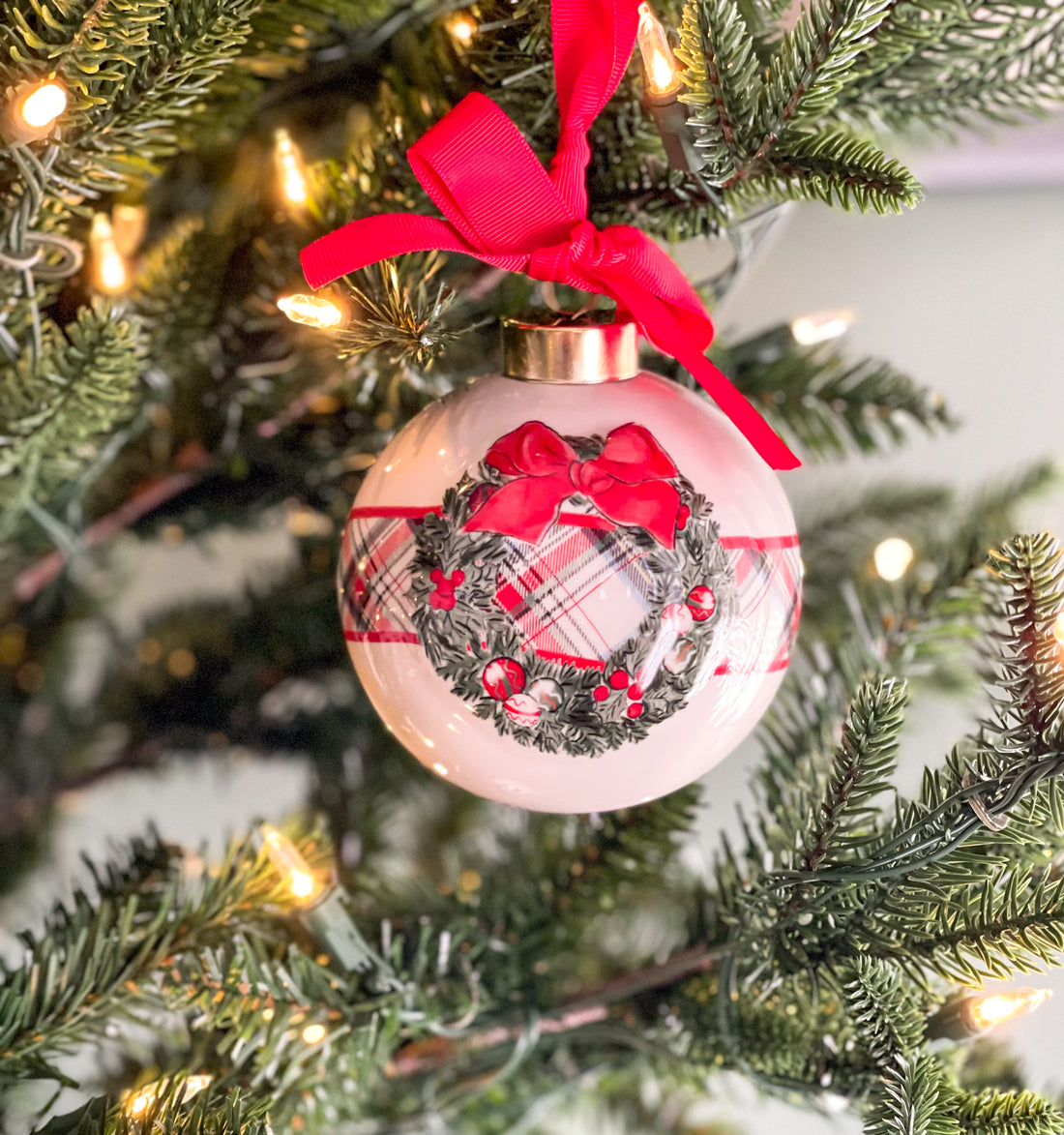 Wreath Tartan Ball Ornament