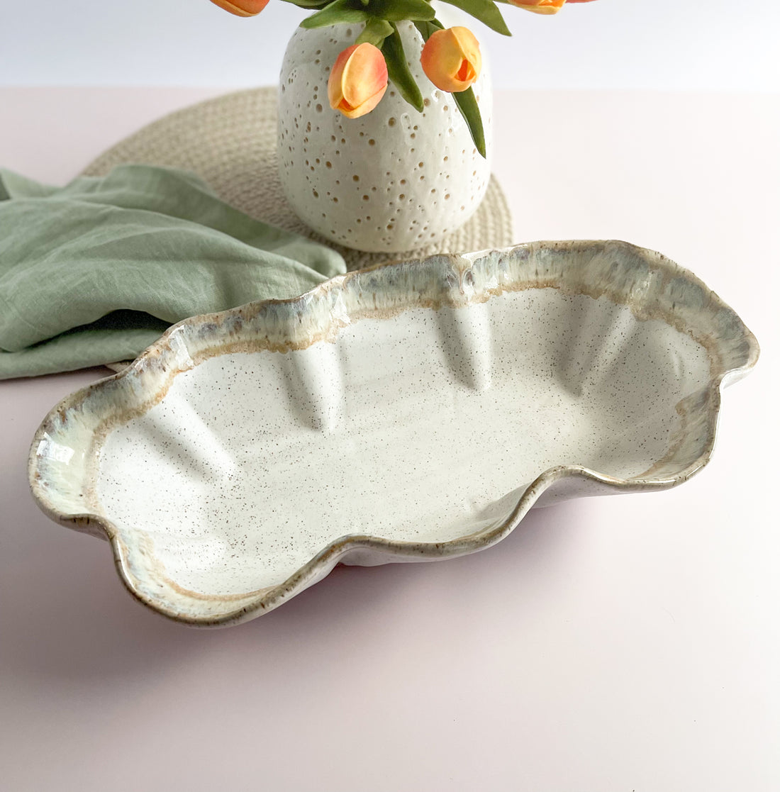 Cottonwood Centerpiece Ruffled Dish