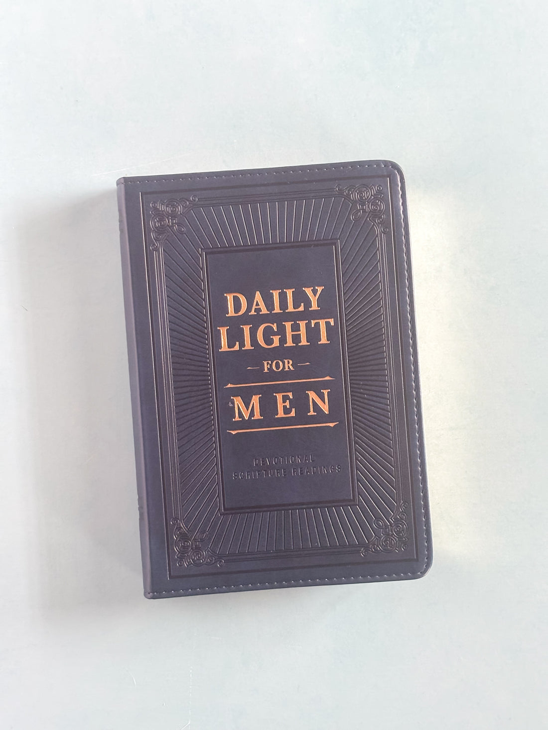 Daily Light For Men Devotional