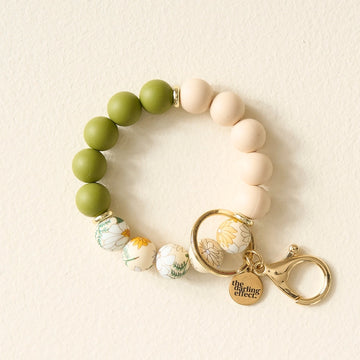 Dash Of Daisy Wristlet Keychain