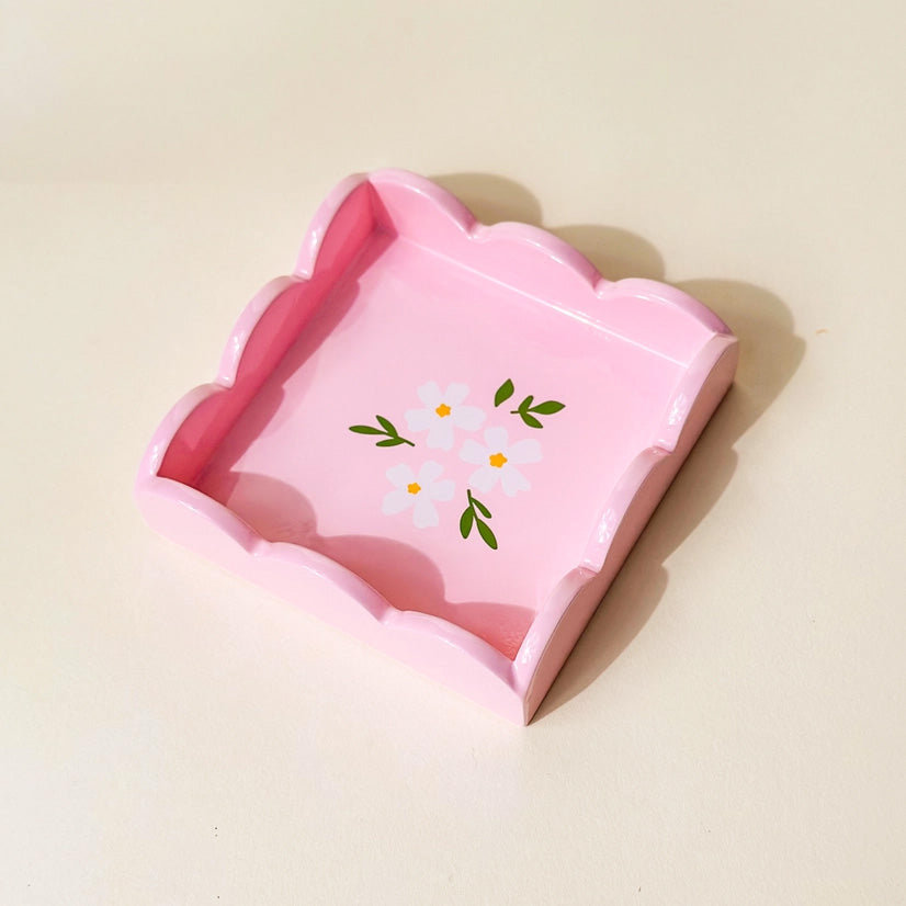 Floral Blush Scallop Trinket Tray