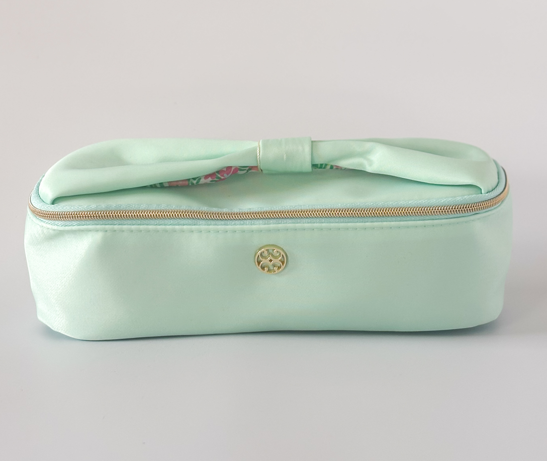 Mint Makeup Bag Mini Kiss