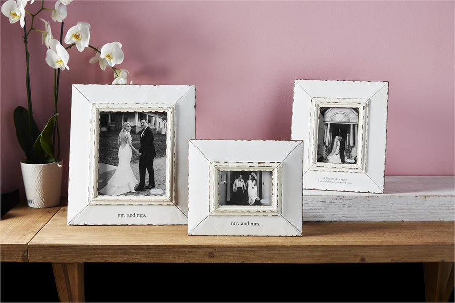 Mr And Mrs Distressed Frame
