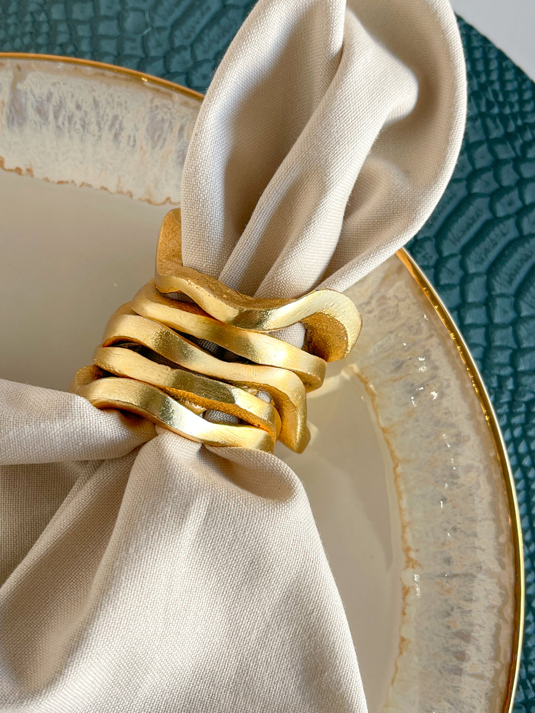 Gold Wavy Napkin Ring
