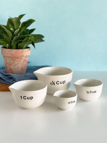 Stoneware Measuring Cups Without Handles